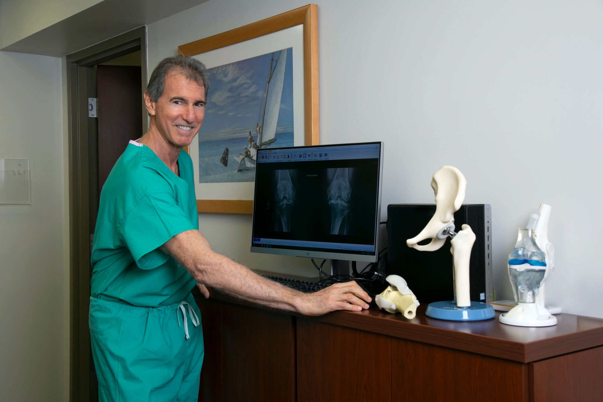 Symptoms of Wrong Size Knee Replacement