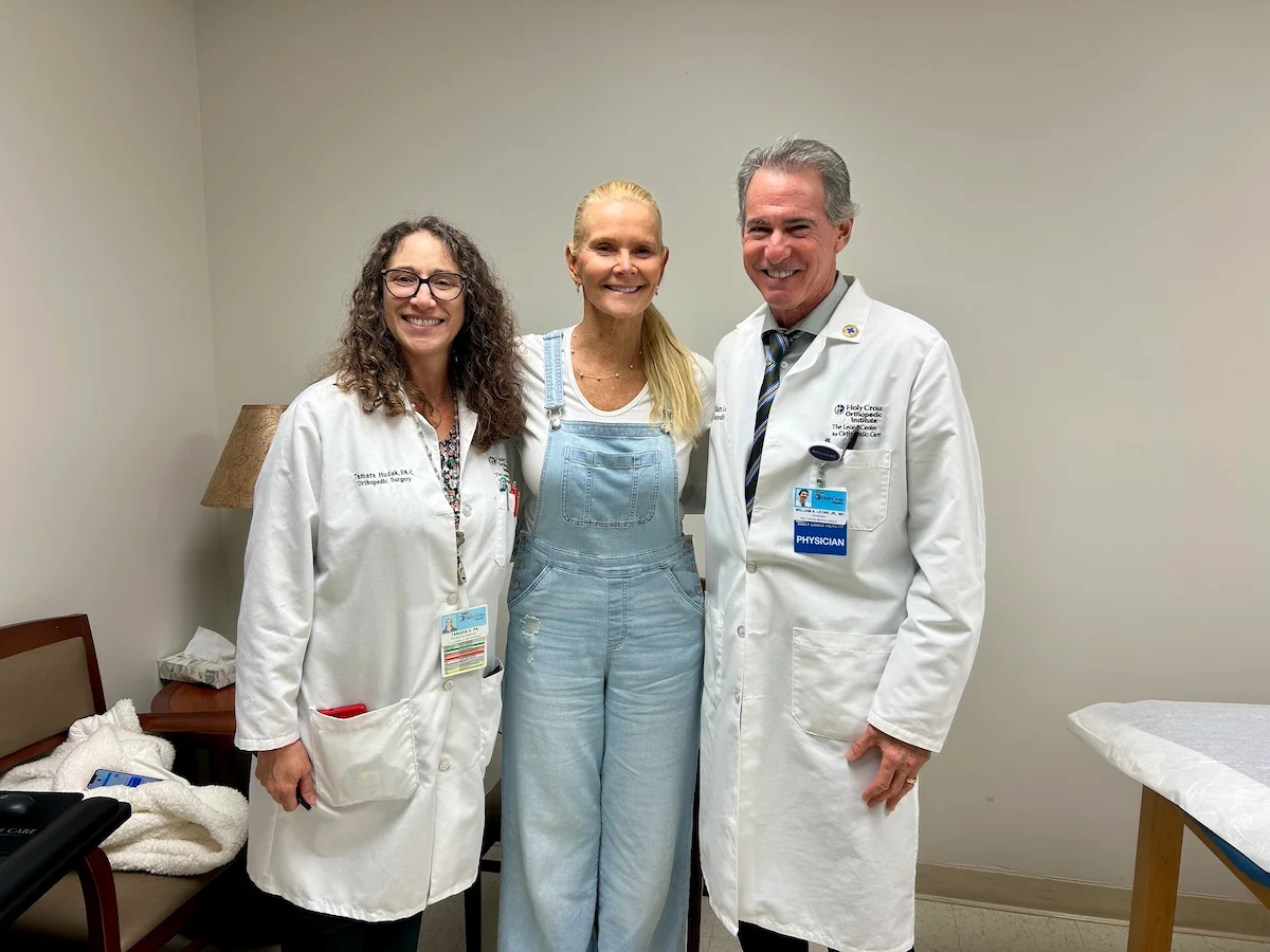 Deborah after doing her first knee replacement is so excited to get the second one done. And she was very apprehensive to get the other one done but not after these great results